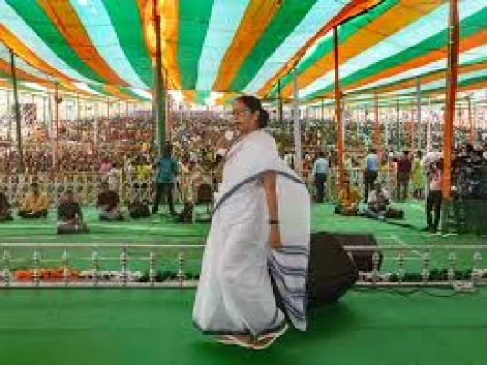 Will shed my blood but never allow division of Bengal: Mamata