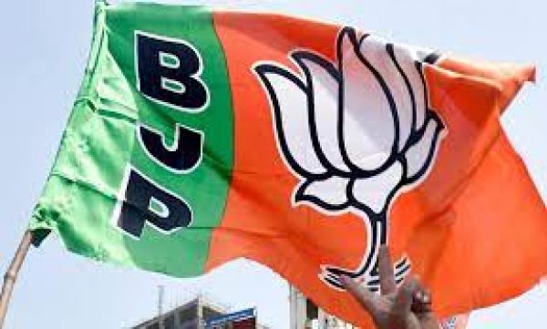 AAP govt ignored expert panel suggestions on excise policy to gain unfair advantage in Pb polls:BJP