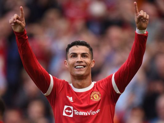 Ronaldo scores on his comback as Red Devils qualify for Europa League knockout round